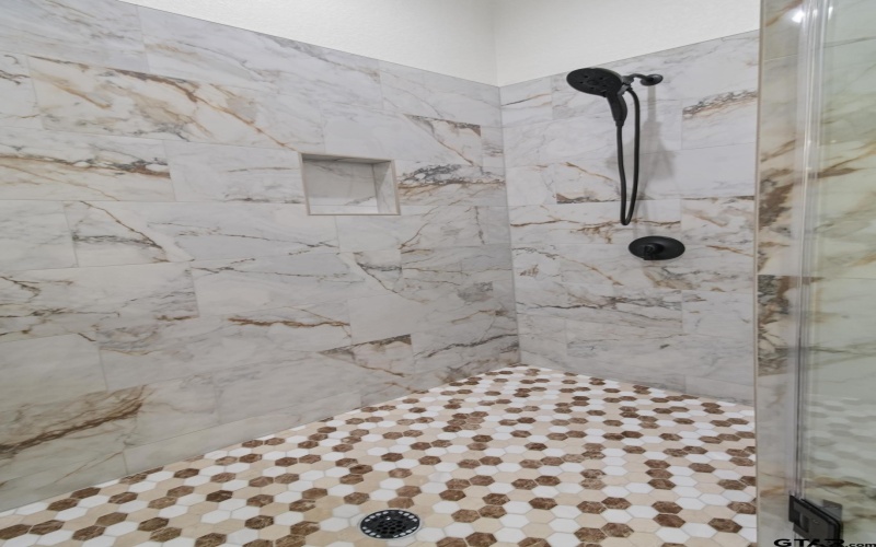 16519 Cooper Way, Tyler, TX 75703, 4 Bedrooms Bedrooms, ,3 BathroomsBathrooms,Residential,For Sale,16519 Cooper Way,0,25016049