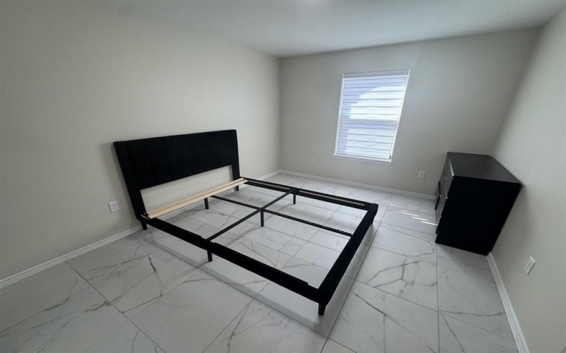 5821 Colegio Ln., Laredo, TX 78046, 4 Habitaciones Habitaciones , ,2 BañosBaños,Residential,En Venta,5821 Colegio Ln.,0,20254831