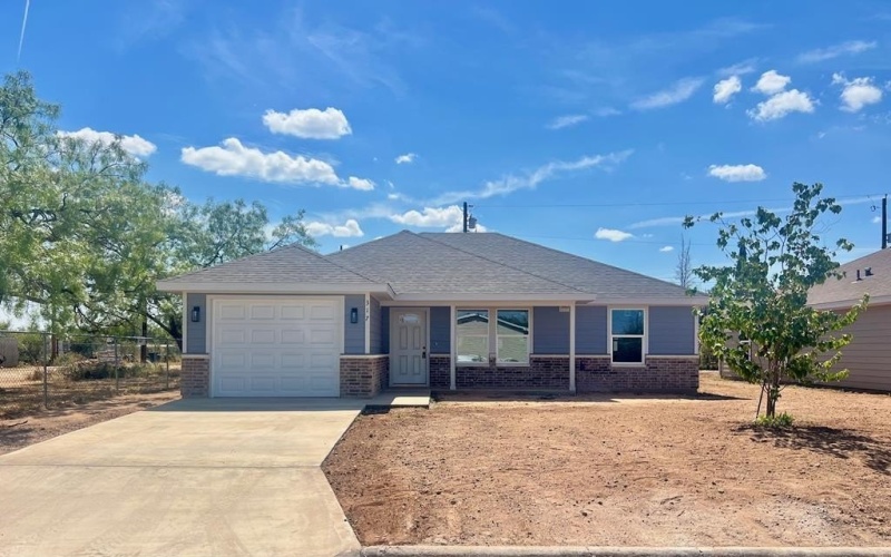 317 E 25th St, San Angelo, TX 76903, 3 Habitaciones Habitaciones , ,2 BañosBaños,Residential,En Venta,317 E 25th St,0,129608