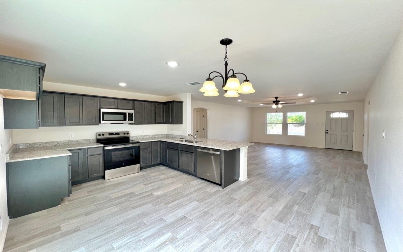 317 E 25th St, San Angelo, TX 76903, 3 Habitaciones Habitaciones , ,2 BañosBaños,Residential,En Venta,317 E 25th St,0,129608