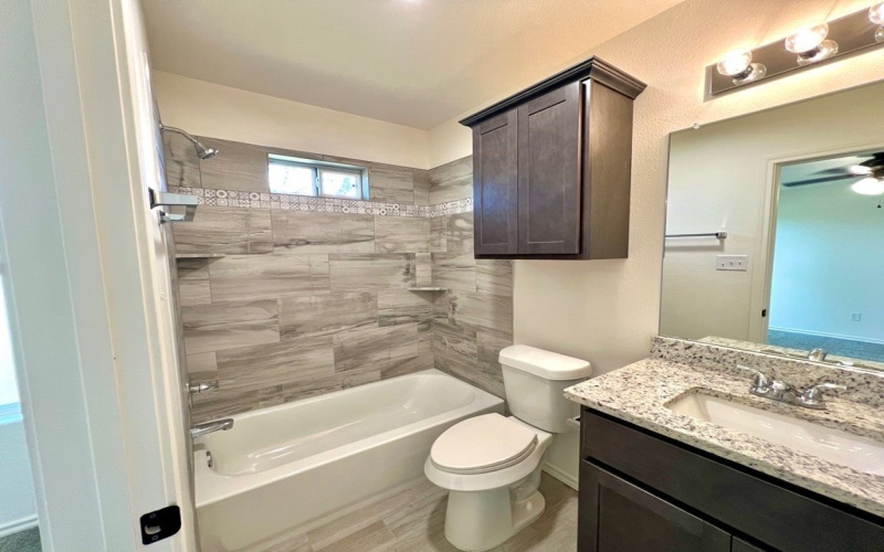 317 E 25th St, San Angelo, TX 76903, 3 Habitaciones Habitaciones , ,2 BañosBaños,Residential,En Venta,317 E 25th St,0,129608