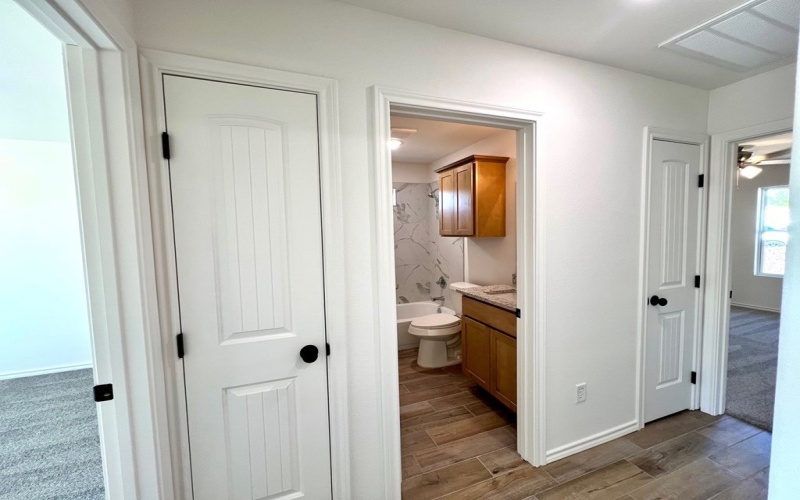 115 E 41st St, San Angelo, TX 76903, 3 Habitaciones Habitaciones , ,2 BañosBaños,Residential,En Venta,115 E 41st St,0,129609