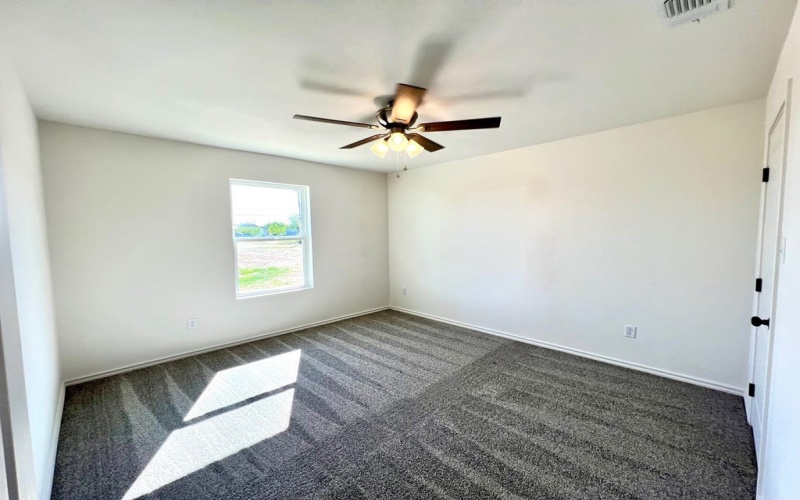 115 E 41st St, San Angelo, TX 76903, 3 Habitaciones Habitaciones , ,2 BañosBaños,Residential,En Venta,115 E 41st St,0,129609