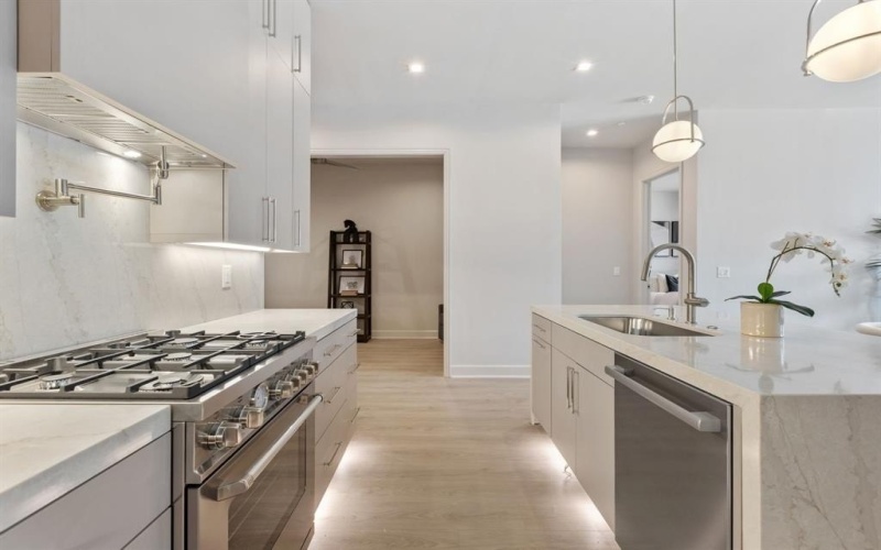 1900 S Ervay Street #410, Dallas, TX 75215, 1 Dormitorio Habitaciones , ,1 BañoBaños,Residential,En Venta,1900 S Ervay Street,0,21100581