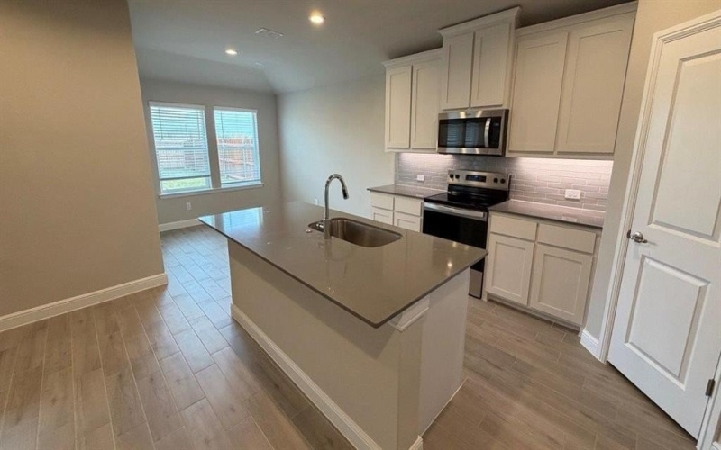 1704 RIVER BEND Road, Burleson, TX 76028, 4 Bedrooms Bedrooms, ,2 BathroomsBathrooms,Residential,For Sale,1704 RIVER BEND Road,0,21101312