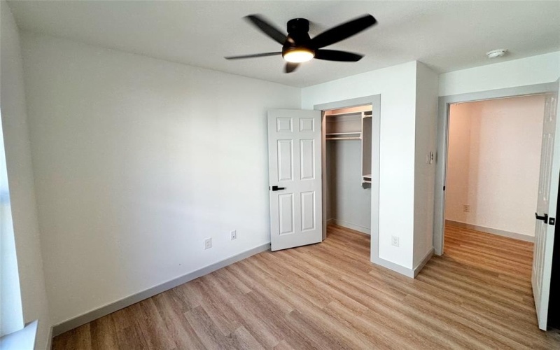 1509 Locust Street, Commerce, TX 75428, 6 Habitaciones Habitaciones , ,5 BañosBaños,Residential Multi Family,En Venta,1509 Locust Street,0,21101562