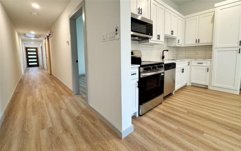 1509 Locust Street, Commerce, TX 75428, 6 Habitaciones Habitaciones , ,5 BañosBaños,Residential Multi Family,En Venta,1509 Locust Street,0,21101562