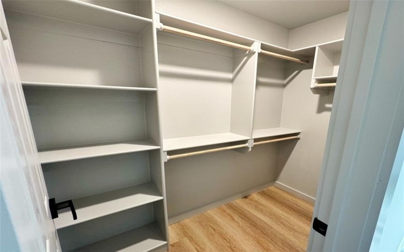 1509 Locust Street, Commerce, TX 75428, 6 Habitaciones Habitaciones , ,5 BañosBaños,Residential Multi Family,En Venta,1509 Locust Street,0,21101562