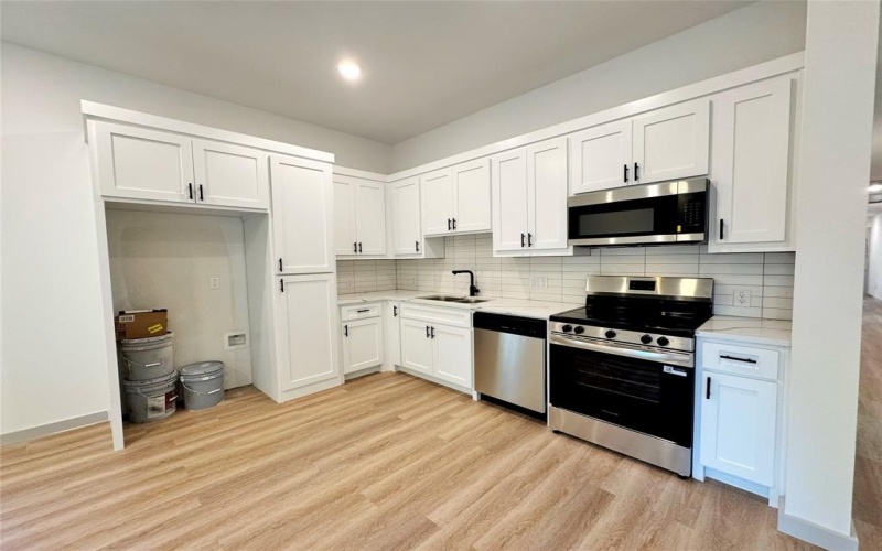 1509 Locust Street, Commerce, TX 75428, 6 Habitaciones Habitaciones , ,5 BañosBaños,Residential Multi Family,En Venta,1509 Locust Street,0,21101562