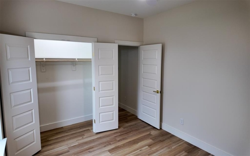 810 Foxwood Place, Lewisville, TX 75067, 3 Habitaciones Habitaciones , ,2 BañosBaños,Residential,En Venta,810 Foxwood Place,0,21101660