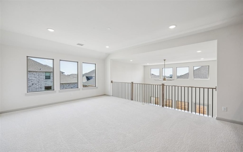 6917 Chief Spotted Tail Drive, McKinney, TX 75070, 4 Bedrooms Bedrooms, ,5 BathroomsBathrooms,Residential,For Sale,6917 Chief Spotted Tail Drive,0,21101823