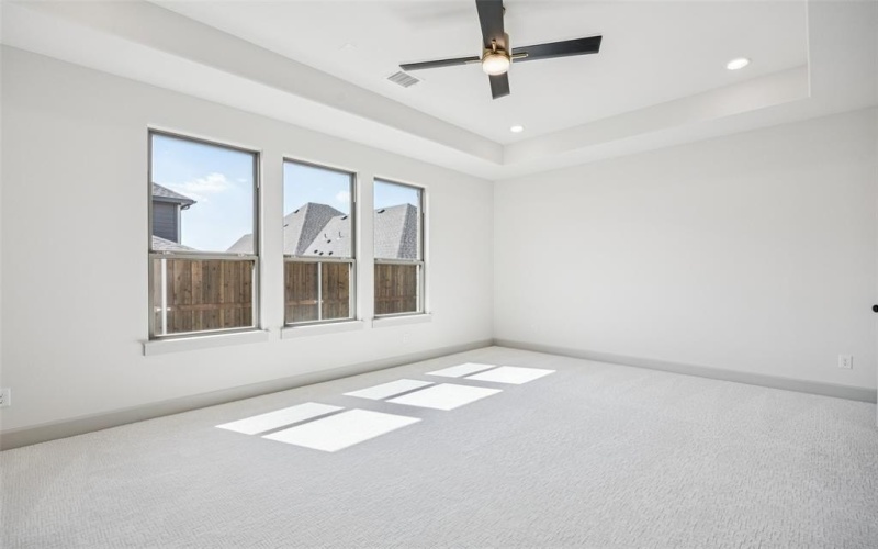 6917 Chief Spotted Tail Drive, McKinney, TX 75070, 4 Bedrooms Bedrooms, ,5 BathroomsBathrooms,Residential,For Sale,6917 Chief Spotted Tail Drive,0,21101823