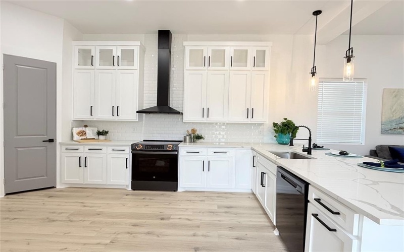 1505 Fordham Road, Dallas, TX 75216, 3 Bedrooms Bedrooms, ,2 BathroomsBathrooms,Residential,For Sale,1505 Fordham Road,0,21101885