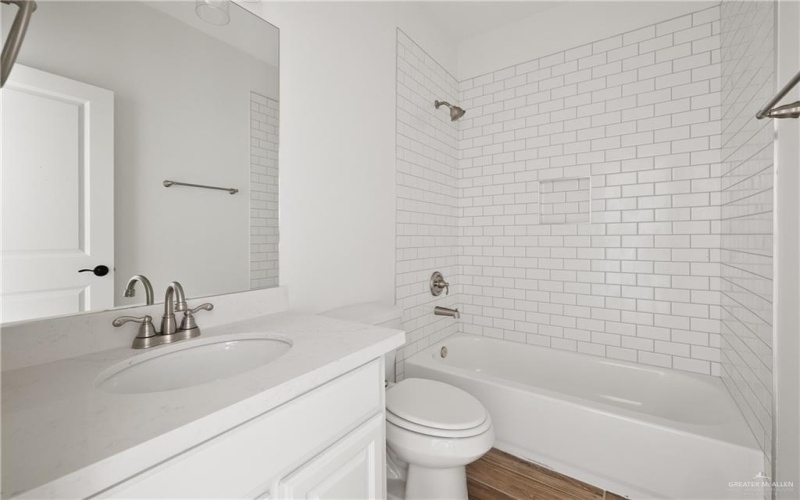 313 Houston Drive, Weslaco, TX 78599, 3 Bedrooms Bedrooms, ,2 BathroomsBathrooms,Residential,For Sale,313 Houston Drive,470324