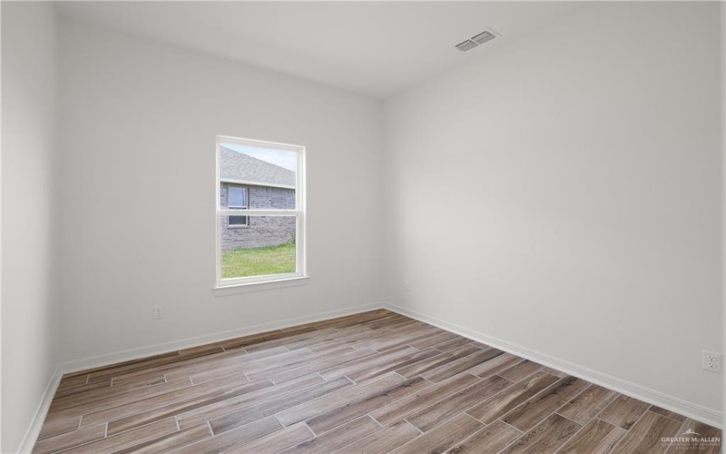 313 Houston Drive, Weslaco, TX 78599, 3 Bedrooms Bedrooms, ,2 BathroomsBathrooms,Residential,For Sale,313 Houston Drive,470324