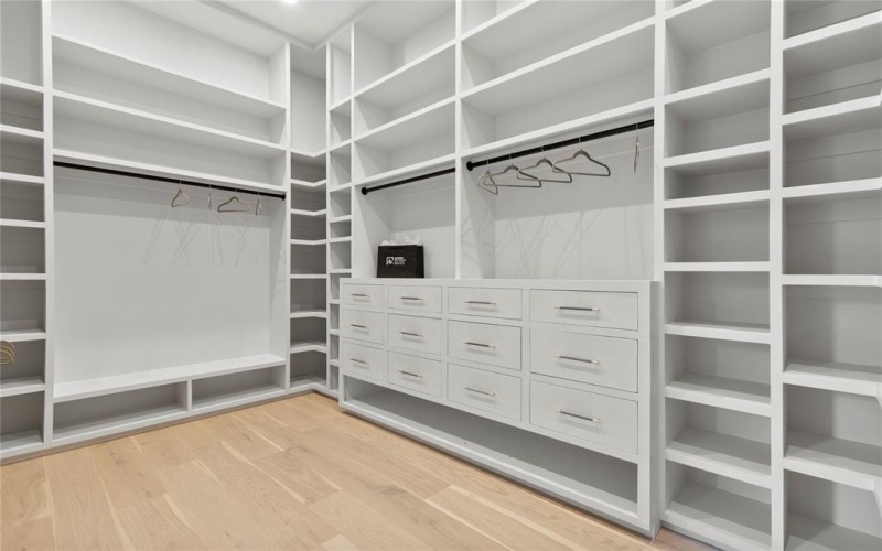 11232 Hillcrest Road, Dallas, TX 75230, 4 Bedrooms Bedrooms, ,6 BathroomsBathrooms,Residential,For Sale,11232 Hillcrest Road,0,21102073