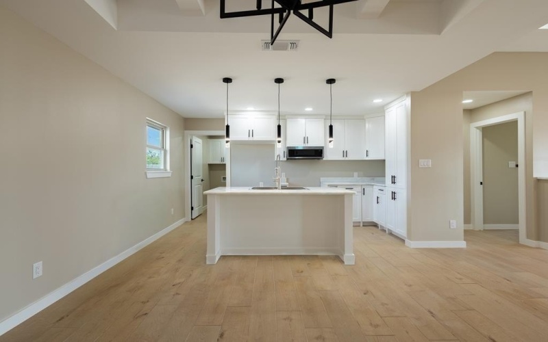 2853 Garden View Drive, Eagle Pass, TX 78852, 3 Bedrooms Bedrooms, ,2 BathroomsBathrooms,Residential,For Sale,2853 Garden View Drive,0,81813