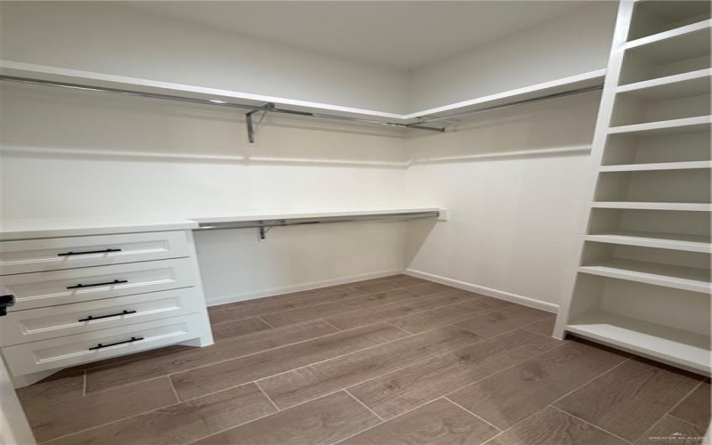 4112 Carol Lane, Edinburg, TX 78541, 3 Bedrooms Bedrooms, ,2 BathroomsBathrooms,Residential,For Sale,4112 Carol Lane,0,486011