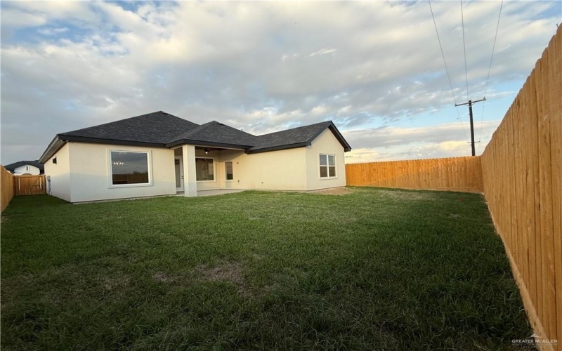 4112 Carol Lane, Edinburg, TX 78541, 3 Bedrooms Bedrooms, ,2 BathroomsBathrooms,Residential,For Sale,4112 Carol Lane,0,486011