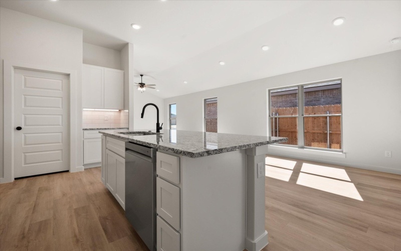 2019 Cottonwood Avenue, Wolfforth, TX 79382, 4 Bedrooms Bedrooms, ,2 BathroomsBathrooms,Residential,For Sale,2019 Cottonwood Avenue,0,202562537