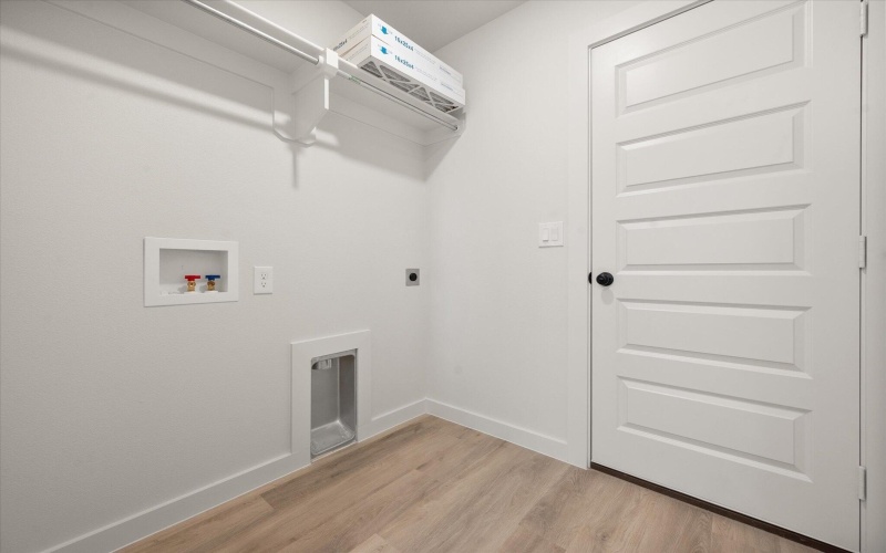 2019 Cottonwood Avenue, Wolfforth, TX 79382, 4 Bedrooms Bedrooms, ,2 BathroomsBathrooms,Residential,For Sale,2019 Cottonwood Avenue,0,202562537