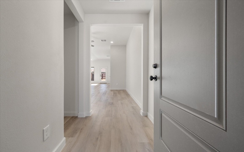 2019 Cottonwood Avenue, Wolfforth, TX 79382, 4 Bedrooms Bedrooms, ,2 BathroomsBathrooms,Residential,For Sale,2019 Cottonwood Avenue,0,202562537