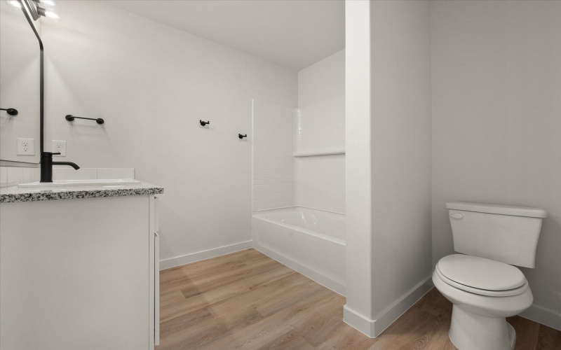 2013 Cottonwood Avenue, Wolfforth, TX 79382, 3 Bedrooms Bedrooms, ,2 BathroomsBathrooms,Residential,For Sale,2013 Cottonwood Avenue,0,202562538