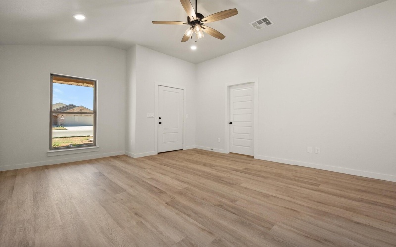 2013 Cottonwood Avenue, Wolfforth, TX 79382, 3 Bedrooms Bedrooms, ,2 BathroomsBathrooms,Residential,For Sale,2013 Cottonwood Avenue,0,202562538