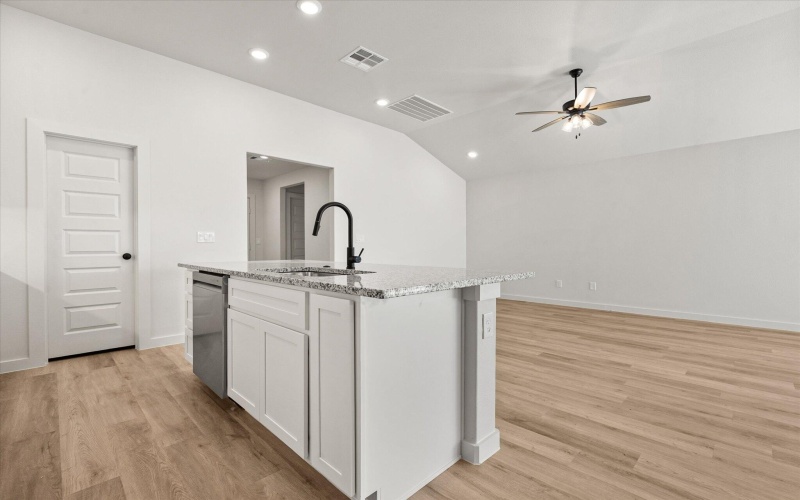 2011 Cottonwood Avenue, Wolfforth, TX 79382, 4 Bedrooms Bedrooms, ,2 BathroomsBathrooms,Residential,For Sale,2011 Cottonwood Avenue,0,202562539