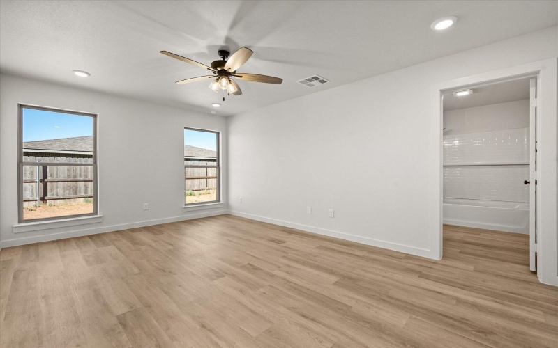 2011 Cottonwood Avenue, Wolfforth, TX 79382, 4 Bedrooms Bedrooms, ,2 BathroomsBathrooms,Residential,For Sale,2011 Cottonwood Avenue,0,202562539