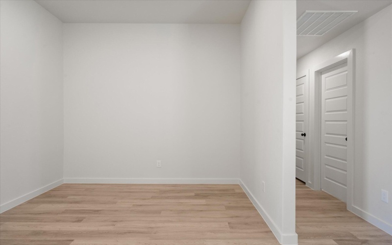 2010 Cottonwood Avenue, Wolfforth, TX 79382, 3 Bedrooms Bedrooms, ,2 BathroomsBathrooms,Residential,For Sale,2010 Cottonwood Avenue,0,202562540