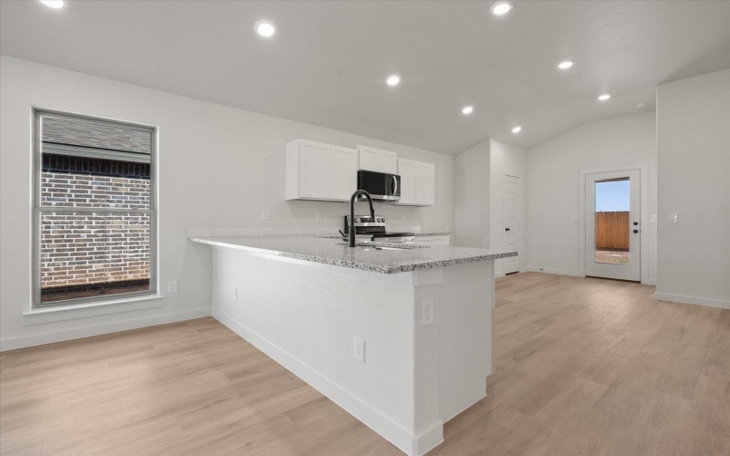 2010 Cottonwood Avenue, Wolfforth, TX 79382, 3 Bedrooms Bedrooms, ,2 BathroomsBathrooms,Residential,For Sale,2010 Cottonwood Avenue,0,202562540