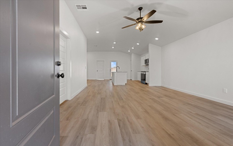 2009 Cottonwood Avenue, Wolfforth, TX 79382, 3 Bedrooms Bedrooms, ,2 BathroomsBathrooms,Residential,For Sale,2009 Cottonwood Avenue,0,202562541