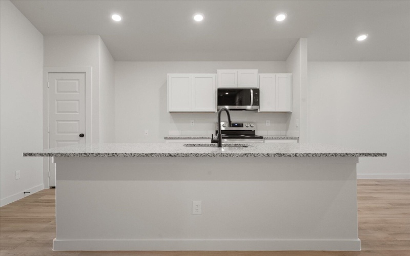 2009 Cottonwood Avenue, Wolfforth, TX 79382, 3 Bedrooms Bedrooms, ,2 BathroomsBathrooms,Residential,For Sale,2009 Cottonwood Avenue,0,202562541