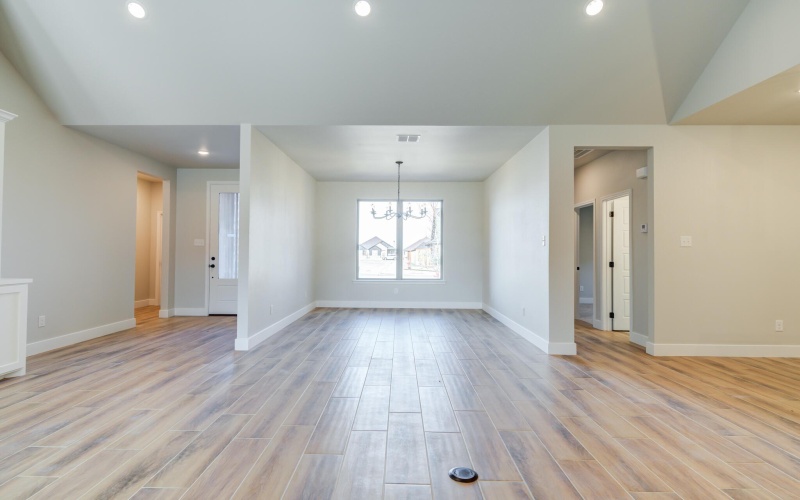 7805 54th Street, Lubbock, TX 79407, 4 Bedrooms Bedrooms, ,3 BathroomsBathrooms,Residential,For Sale,7805 54th Street,0,202562546