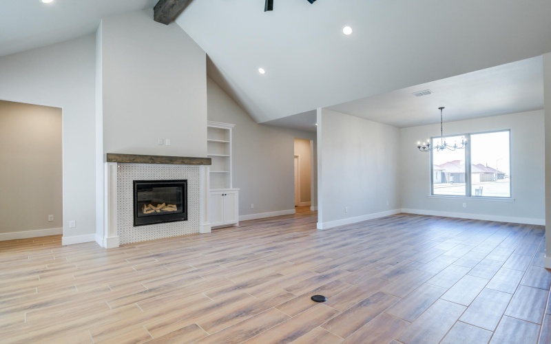 7805 54th Street, Lubbock, TX 79407, 4 Bedrooms Bedrooms, ,3 BathroomsBathrooms,Residential,For Sale,7805 54th Street,0,202562546