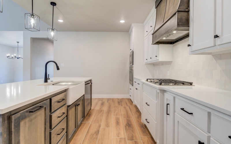 7805 54th Street, Lubbock, TX 79407, 4 Bedrooms Bedrooms, ,3 BathroomsBathrooms,Residential,For Sale,7805 54th Street,0,202562546