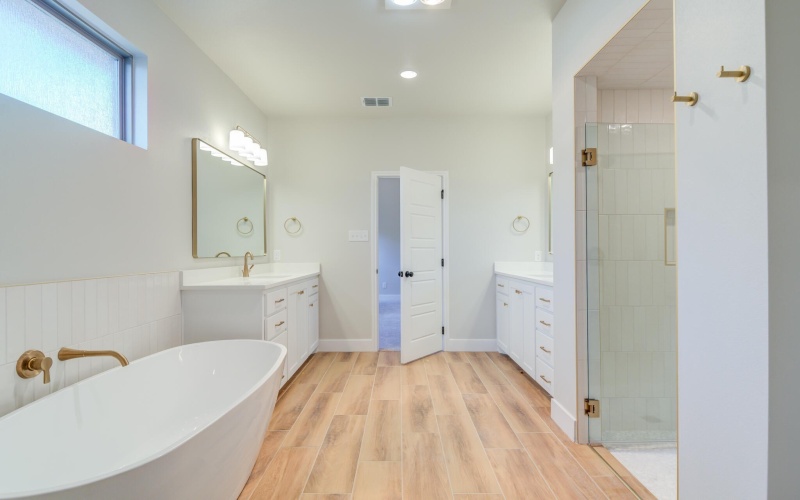 7805 54th Street, Lubbock, TX 79407, 4 Bedrooms Bedrooms, ,3 BathroomsBathrooms,Residential,For Sale,7805 54th Street,0,202562546