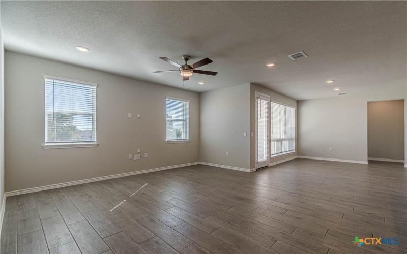 140 Surfside Street #101, San Marcos, TX 78666, 2 Bedrooms Bedrooms, ,2 BathroomsBathrooms,Residential,For Sale,140 Surfside Street,0,596862