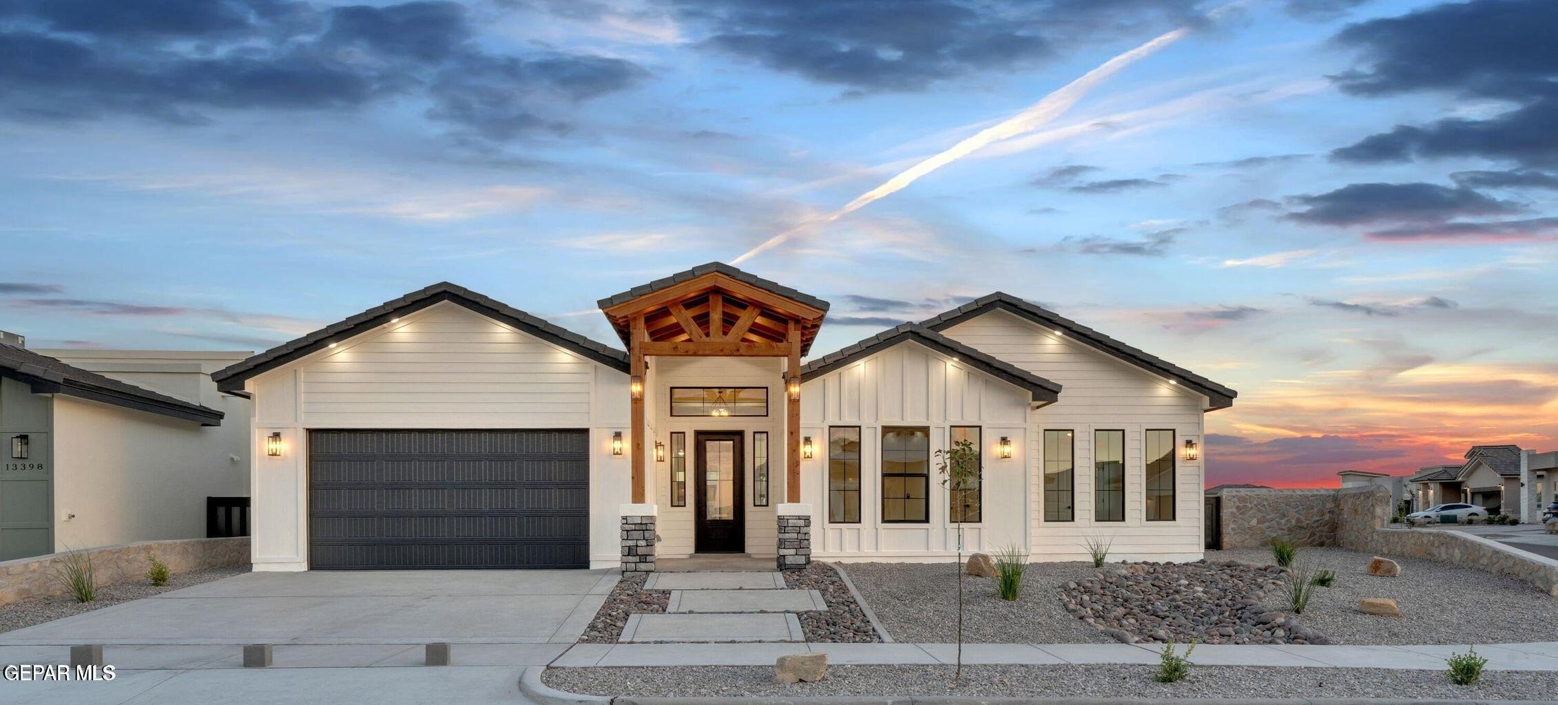 13332 Emerald Water Court, Horizon City, TX 79928, 4 Habitaciones Habitaciones , ,2 BañosBaños,Residential,En Venta,13332 Emerald Water Court,0,933052