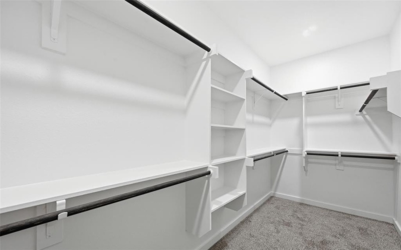 805 NE 31, Grand Prairie, TX 75050, 4 Habitaciones Habitaciones , ,2 BañosBaños,Residential,En Venta,805 NE 31,0,21097388