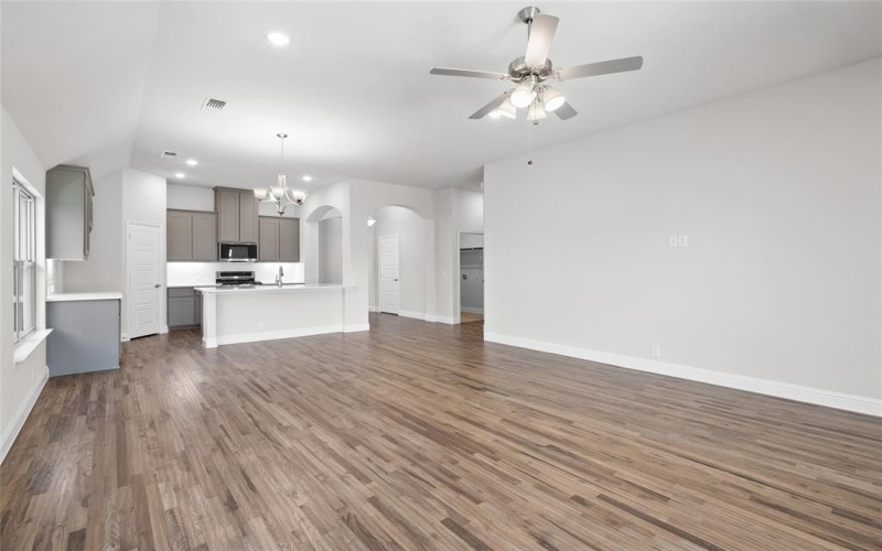 617 Brazos Drive, Van Alstyne, TX 75495, 4 Habitaciones Habitaciones , ,2 BañosBaños,Residential,En Venta,617 Brazos Drive,0,21098920