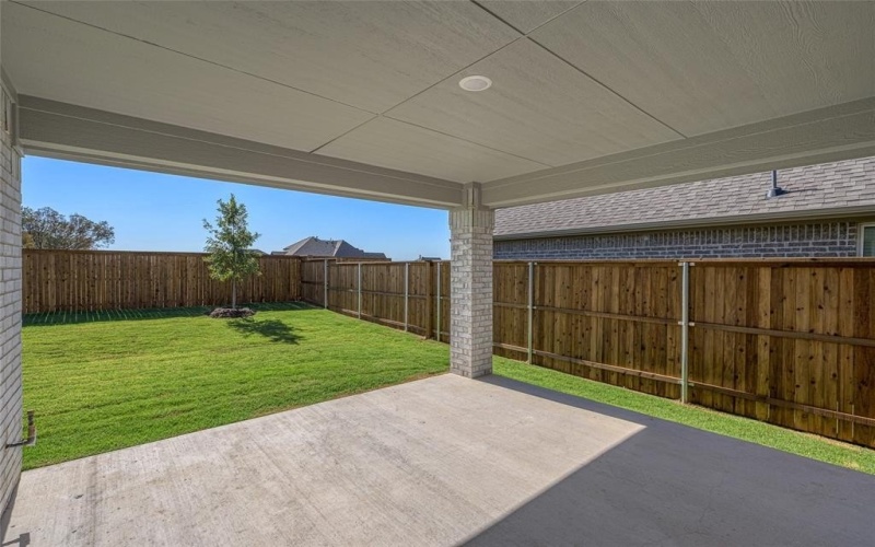 617 Brazos Drive, Van Alstyne, TX 75495, 4 Habitaciones Habitaciones , ,2 BañosBaños,Residential,En Venta,617 Brazos Drive,0,21098920