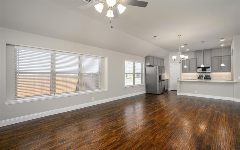 617 Brazos Drive, Van Alstyne, TX 75495, 4 Habitaciones Habitaciones , ,2 BañosBaños,Residential,En Venta,617 Brazos Drive,0,21098920