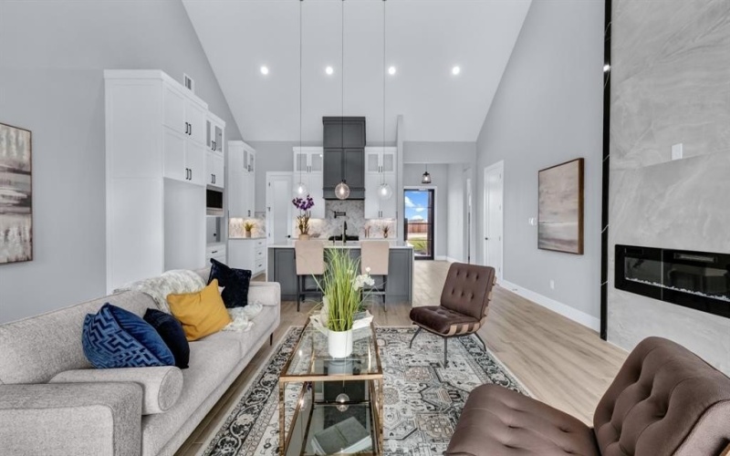 1000 Elevation Trail, Weatherford, TX 76087, 4 Bedrooms Bedrooms, ,5 BathroomsBathrooms,Residential,For Sale,1000 Elevation Trail,0,21100219