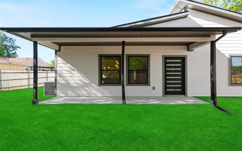 2114 Kathleen Avenue, Dallas, TX 75216, 4 Bedrooms Bedrooms, ,2 BathroomsBathrooms,Residential,For Sale,2114 Kathleen Avenue,0,21101460