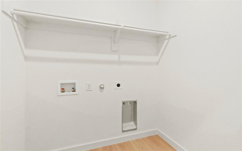 2114 Kathleen Avenue, Dallas, TX 75216, 4 Bedrooms Bedrooms, ,2 BathroomsBathrooms,Residential,For Sale,2114 Kathleen Avenue,0,21101460