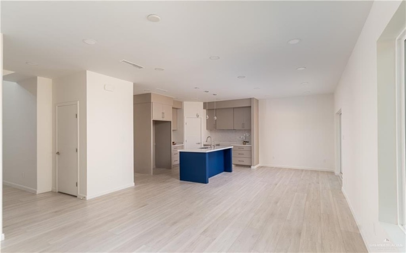2711 Harmony Street, Mission, TX 78574, 3 Habitaciones Habitaciones , ,3 BañosBaños,Residential,En Venta,2711 Harmony Street,470332