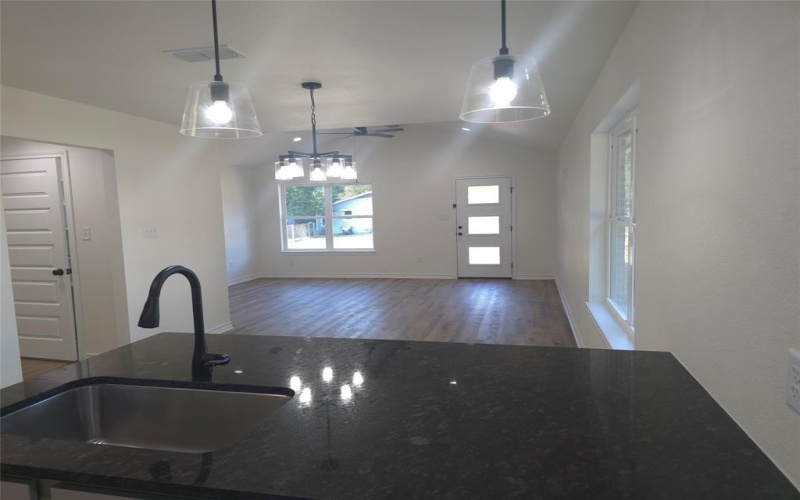 403 Campbell Street, Daingerfield, TX 75638, 4 Habitaciones Habitaciones , ,2 BañosBaños,Residential,En Venta,403 Campbell Street,0,21102118