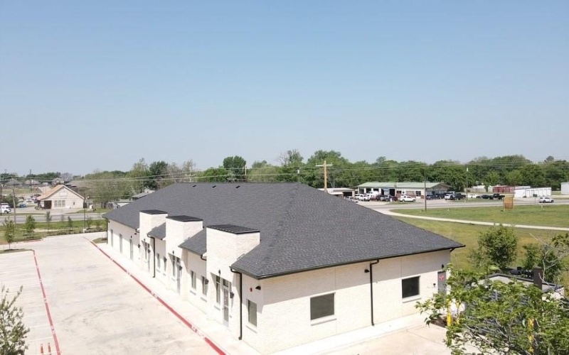 501 Pine Ridge Drive #300, Aubrey, TX 76227, ,Commercial Sale,En Venta,501 Pine Ridge Drive,0,21102132